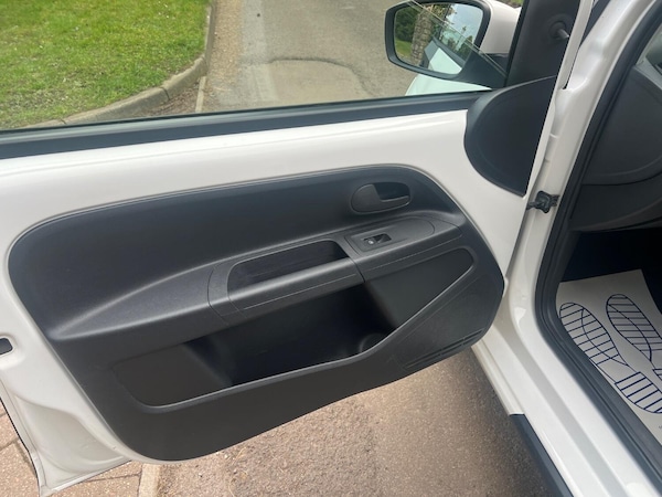 Used Skoda Citigo 2015 for sale - 73941949: Photo 13