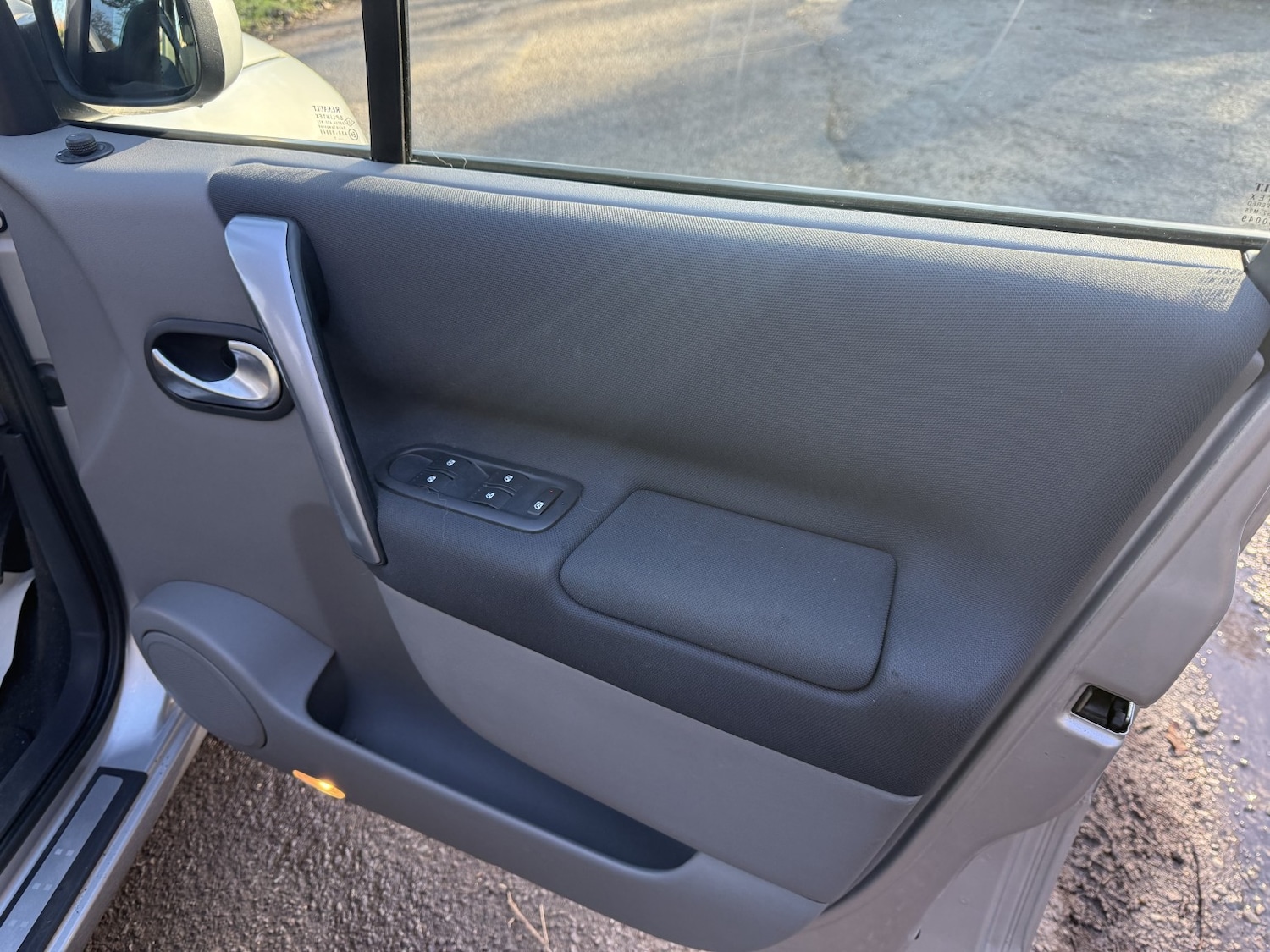 Used Renault Scenic 2007 for sale - 77173216: Photo 17