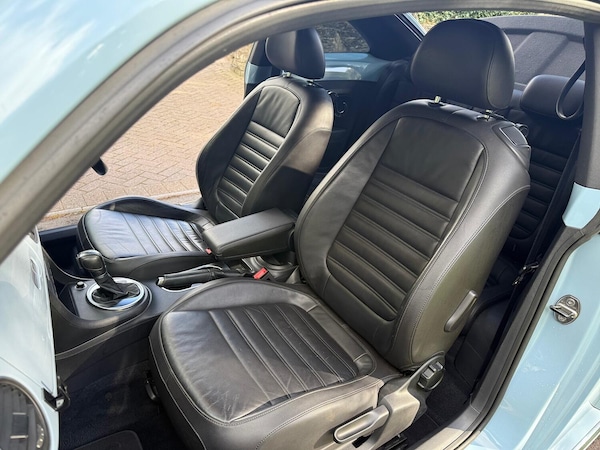 Used Volkswagen Beetle 2025 for sale - 76178961: Photo 14