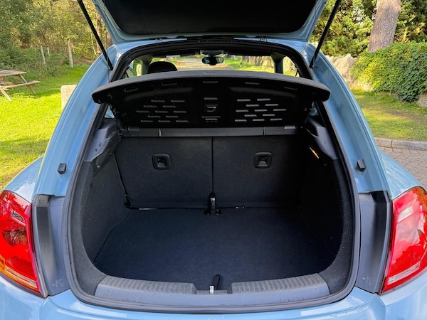 Used Volkswagen Beetle 2025 for sale - 76178961: Photo 8