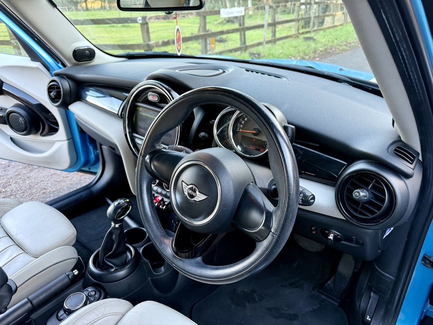 Used MINI One 2025 for sale - 76756994: Photo 25