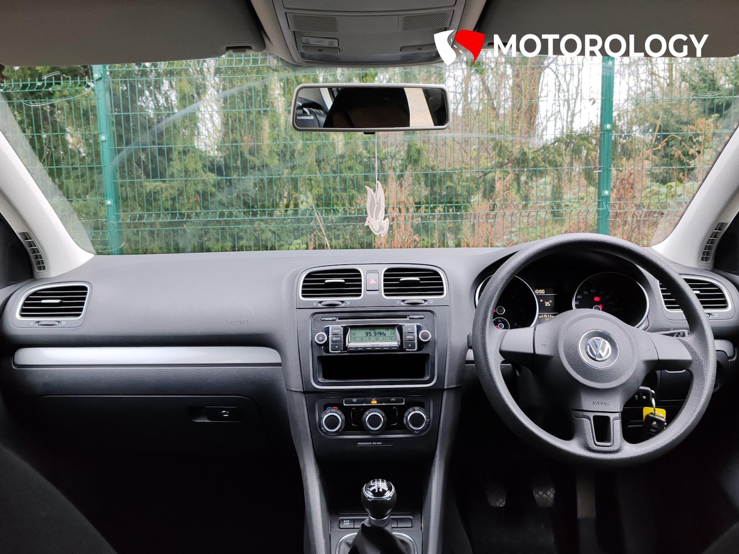 Used Volkswagen Golf 2010 for sale - 77367218: Photo 11