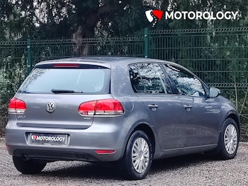 Used Volkswagen Golf 2010 for sale - 77367218: Photo