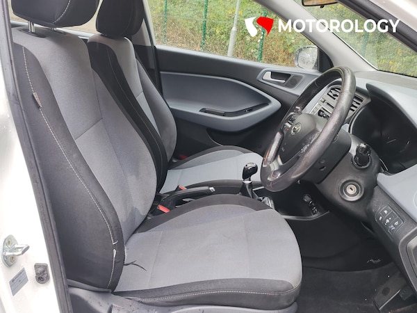 Used Hyundai i20 2016 for sale - 76317001: Photo 16