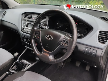 Used Hyundai i20 2016 for sale - 76317001: Photo 3