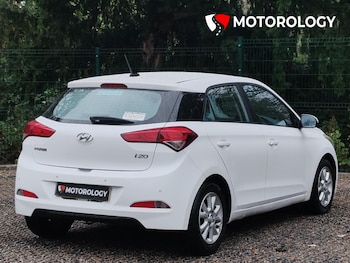Used Hyundai i20 2016 for sale - 76317001: Photo 4