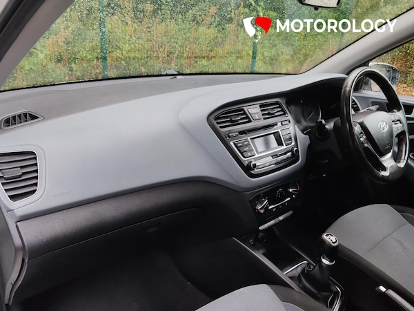 Used Hyundai i20 2016 for sale - 76317001: Photo 8