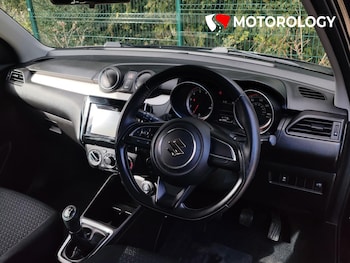 Used Suzuki Swift 2018 for sale - 78060571: Photo