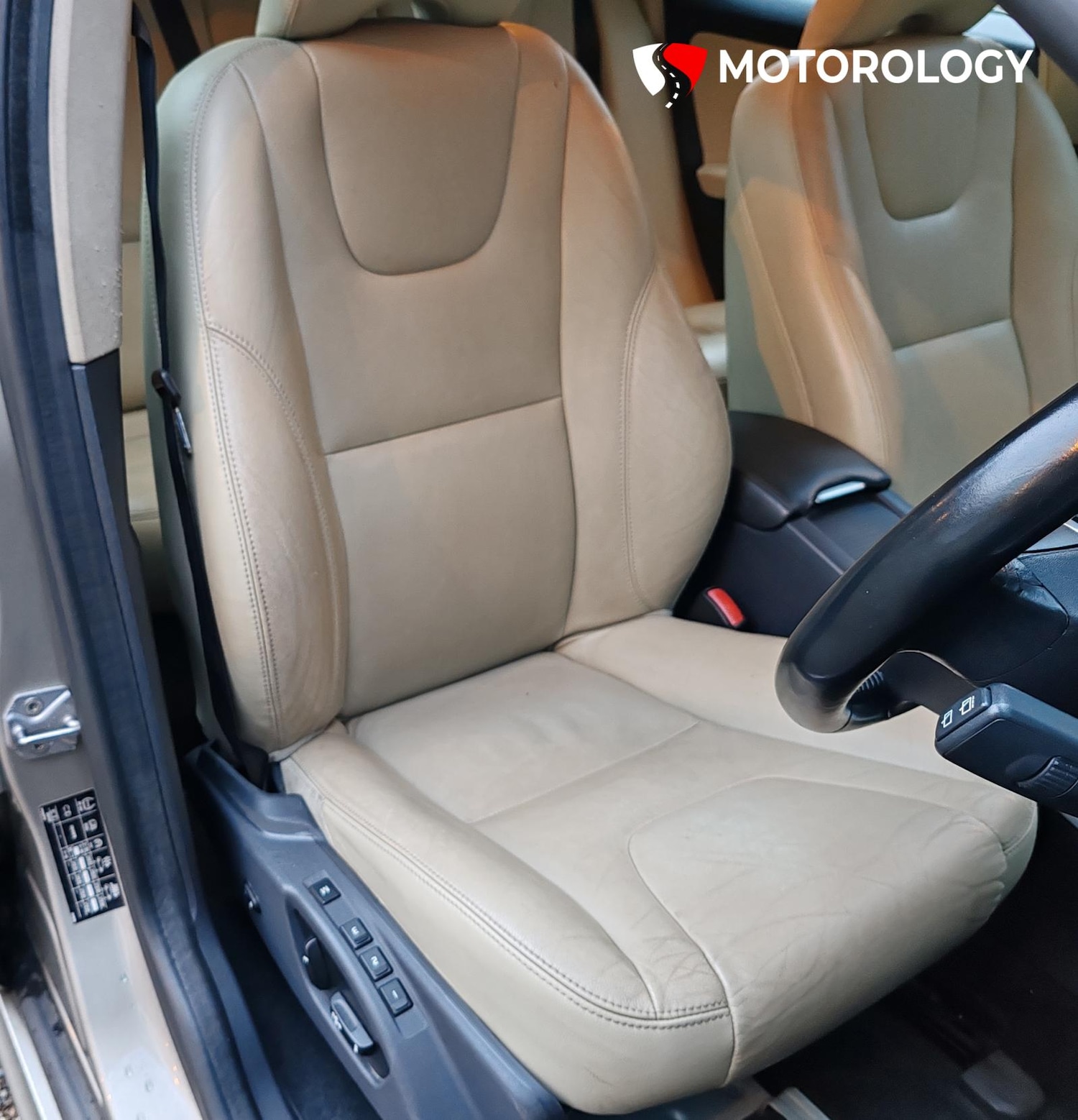 Used Volvo XC60 2015 for sale - 76862041: Photo 15