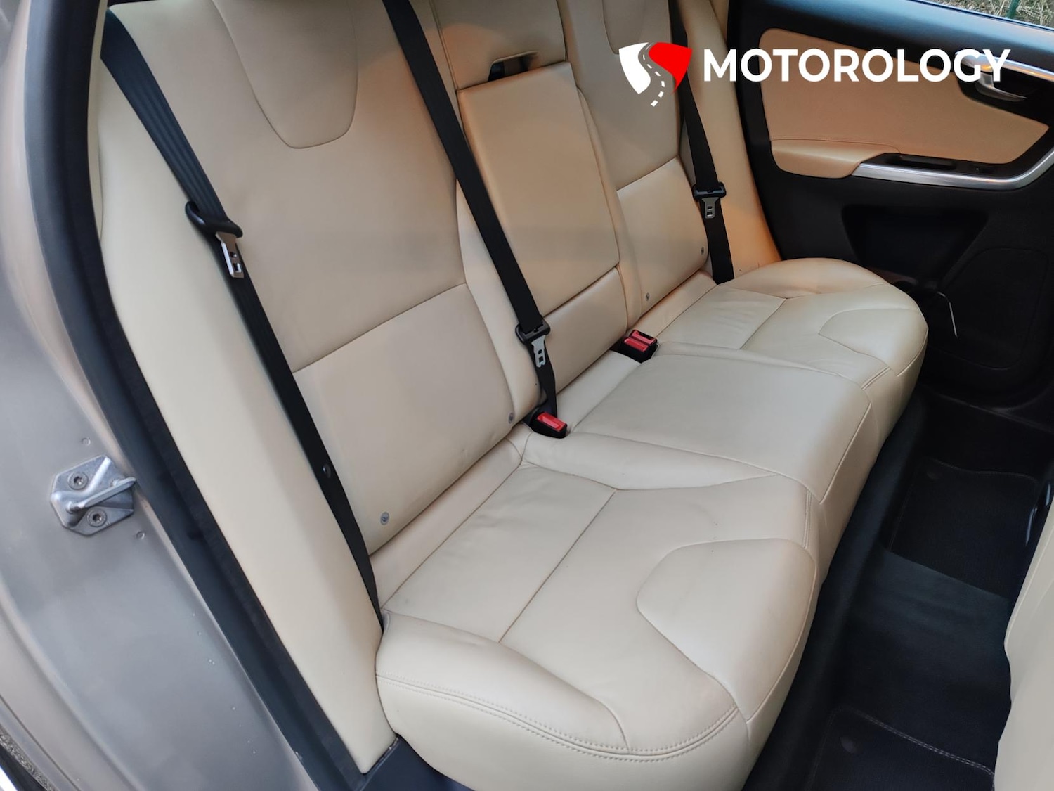 Used Volvo XC60 2015 for sale - 76862041: Photo 20