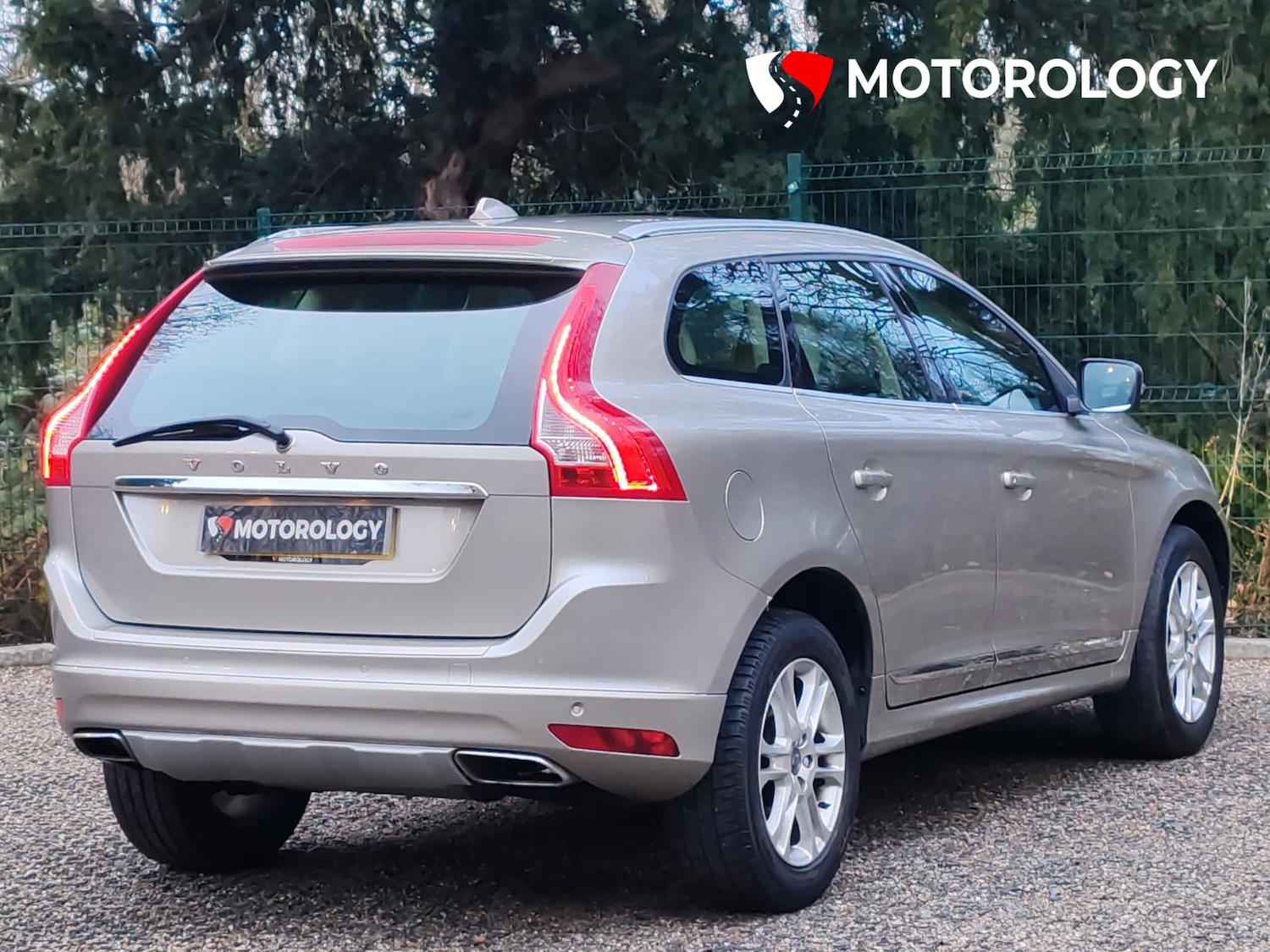 Used Volvo XC60 2015 for sale - 76862041: Photo 5