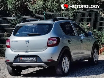 Used Dacia Sandero Stepway 2016 for sale - 79311982: Photo