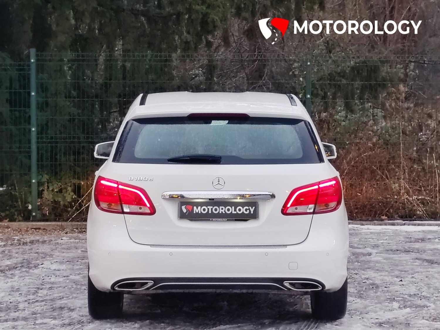 Used Mercedes-Benz B Class 2016 for sale - 77099918: Photo 8