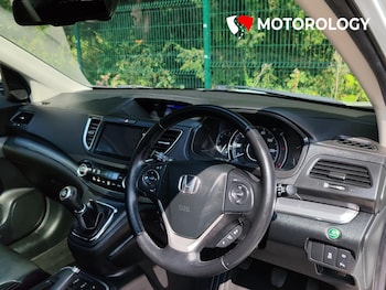 Used Honda CR-V 2017 for sale - 75593143: Photo