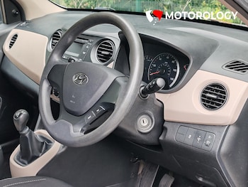 Used Hyundai i10 2014 for sale - 75319933: Photo