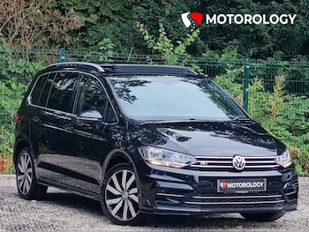 Used Volkswagen Touran 2017 for sale - 79504712: Photo