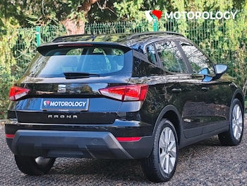 Used SEAT Arona 2018 for sale - 76266331: Photo