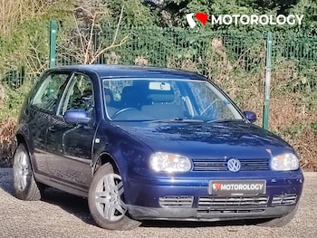 Used Volkswagen Golf 2002 for sale - 77160790: Photo