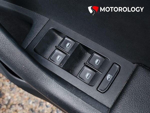 Used Skoda Octavia 2015 for sale - 76290592: Photo 41