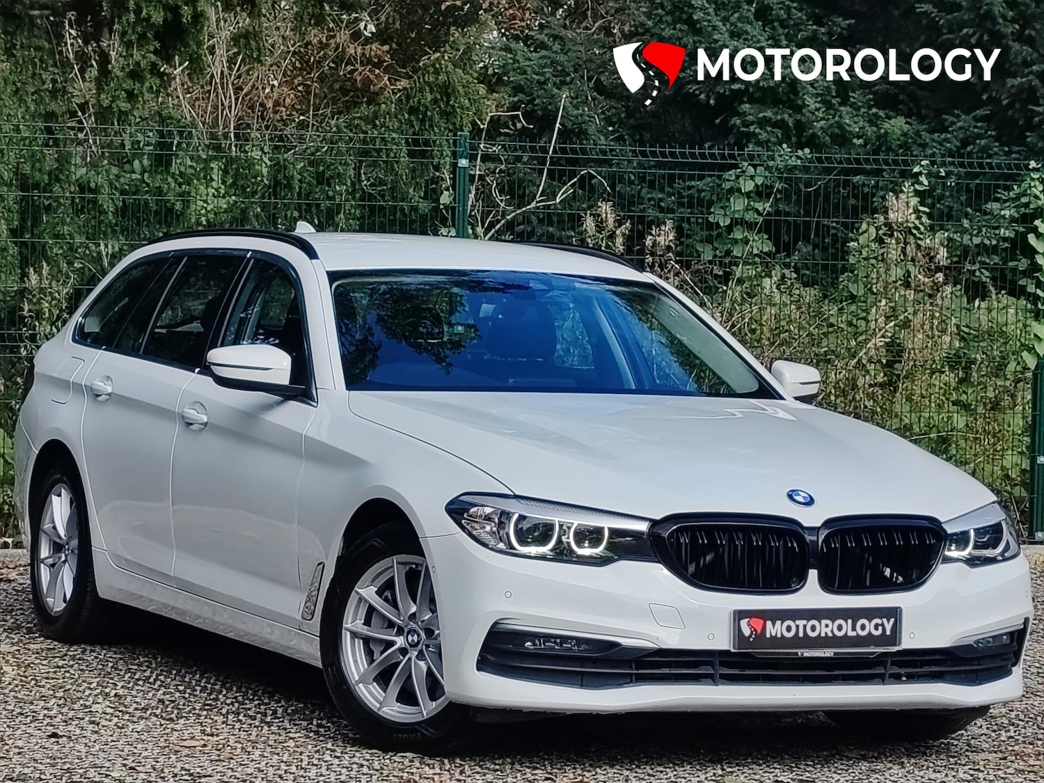 Used BMW 5 Series 2019 for sale - 75700361: Photo 1