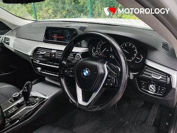 Used BMW 5 Series 2019 for sale - 75700361: Photo