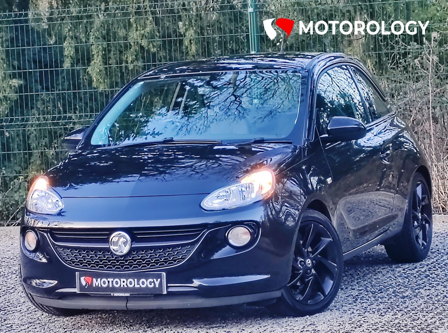 Used Vauxhall ADAM 2018 for sale - 77918194: Photo 2