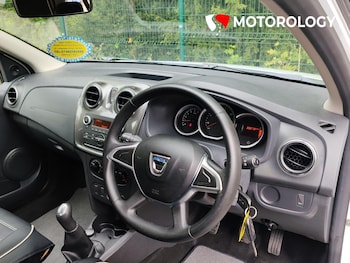 Used Dacia Sandero Stepway 2017 for sale - 78473462: Photo