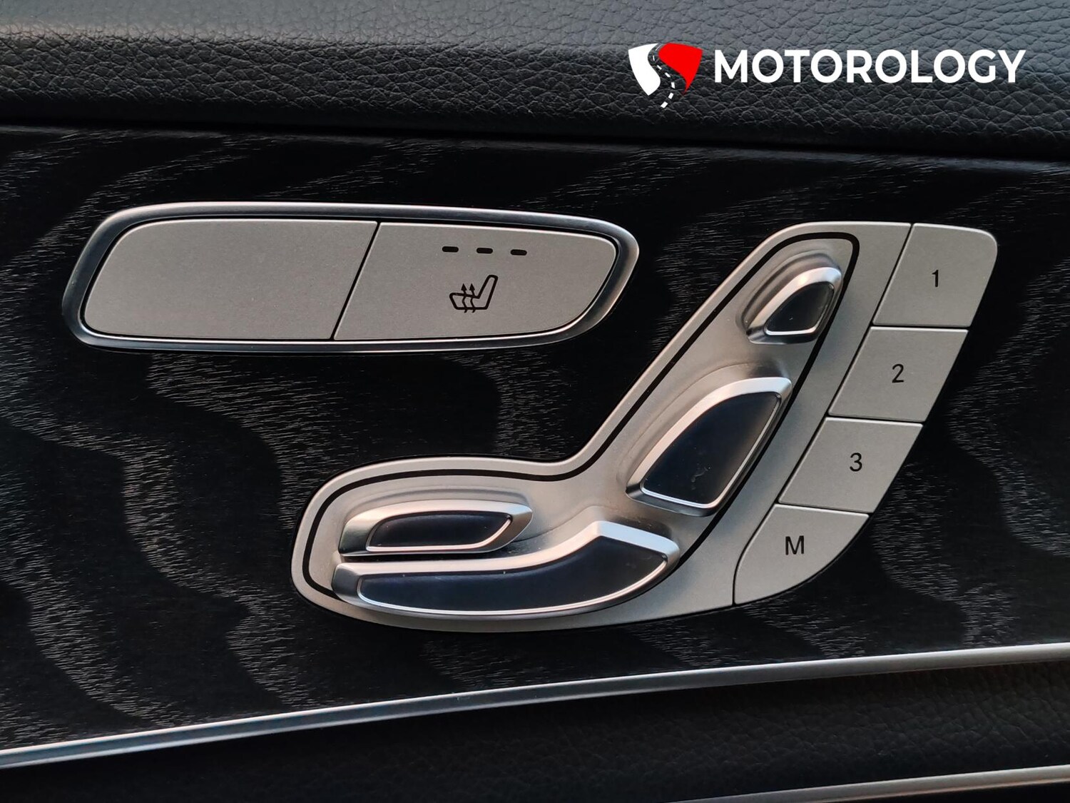 Used Mercedes-Benz C Class 2017 for sale - 76669935: Photo 32