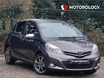 Used Toyota Yaris 2013 for sale - 77261859: Photo