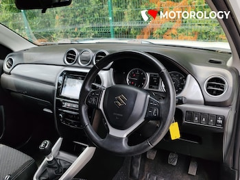 Used Suzuki Vitara 2017 for sale - 78961774: Photo