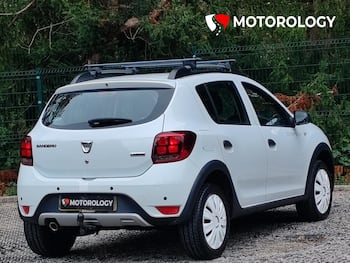 Used Dacia Sandero Stepway 2017 for sale - 79703581: Photo