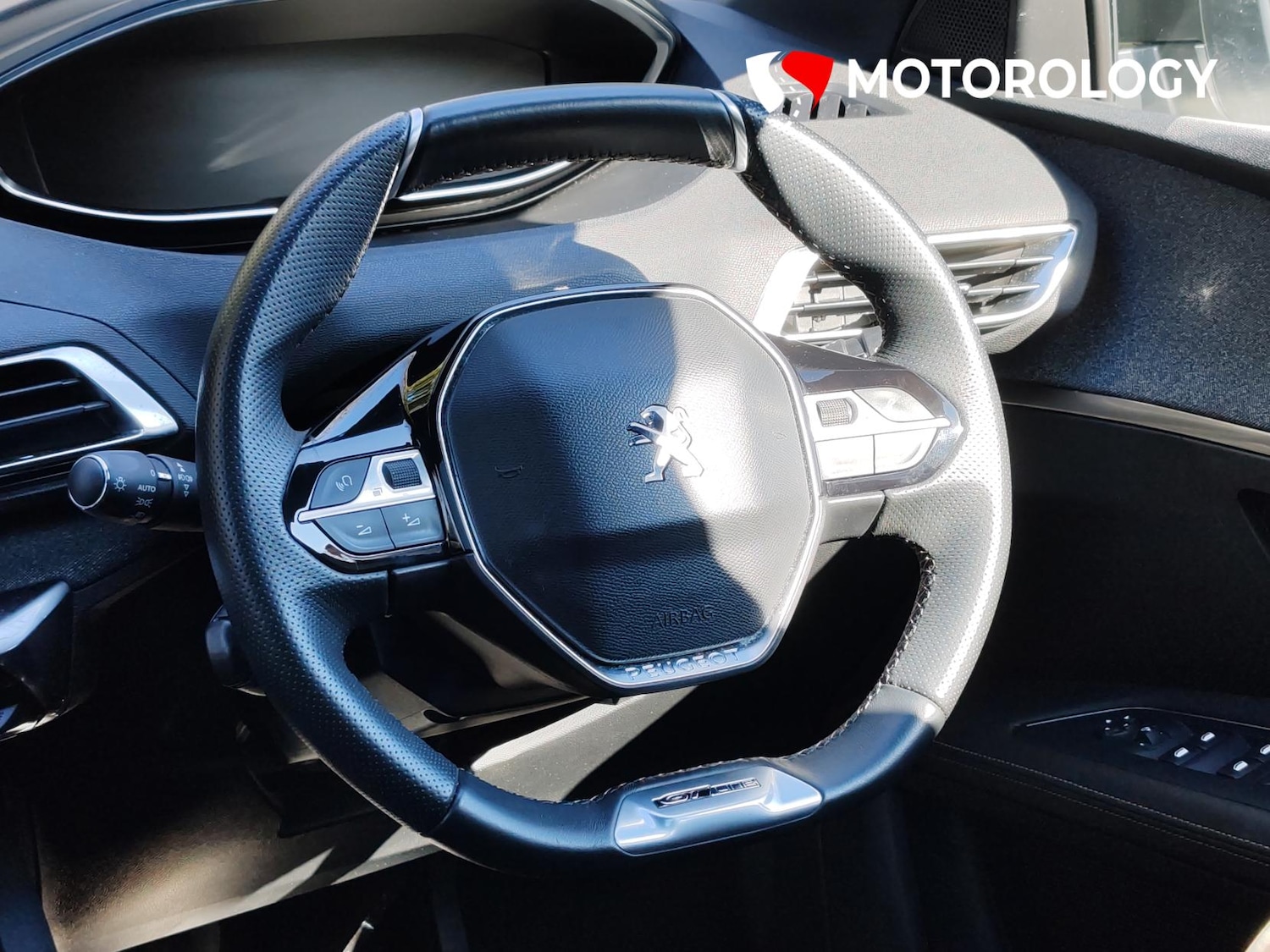 Used Peugeot 3008 2019 for sale - 77931223: Photo 15