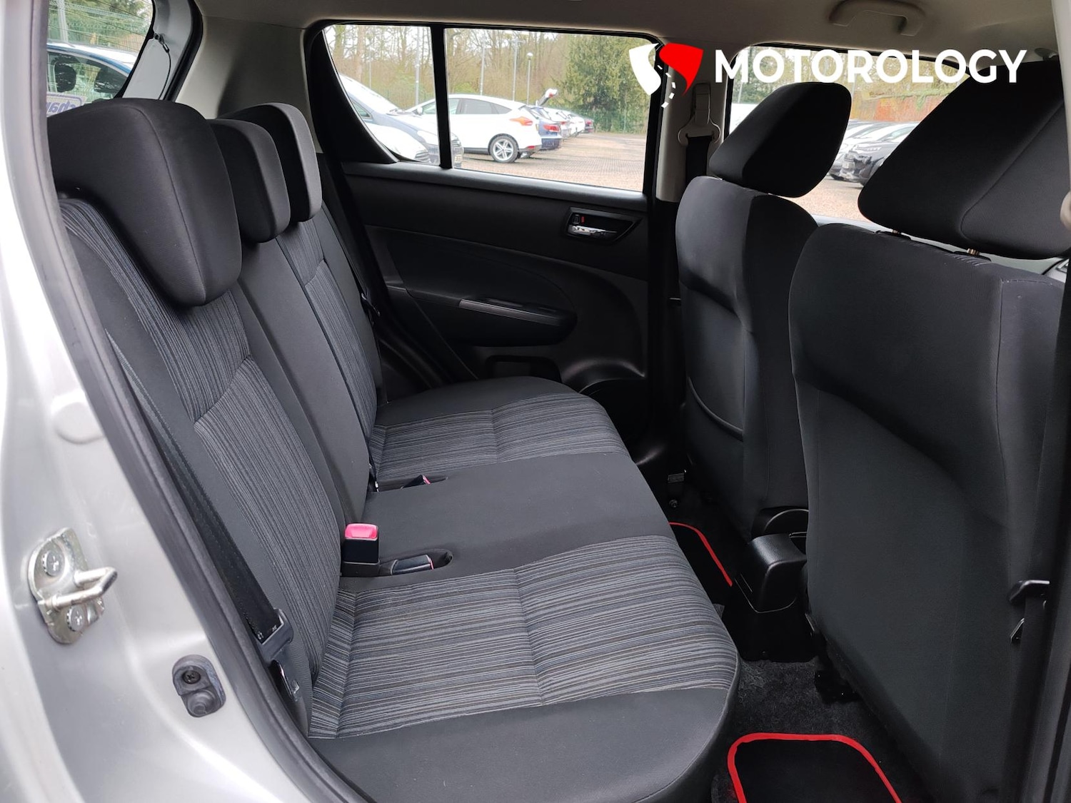 Used Suzuki Swift 2015 for sale - 77399354: Photo 20