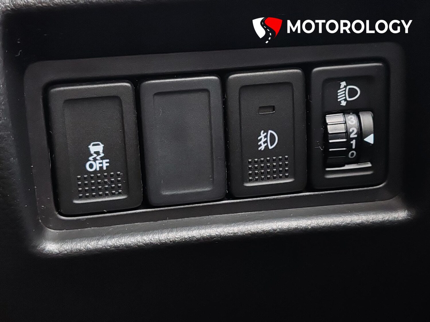 Used Suzuki Swift 2015 for sale - 77399354: Photo 34