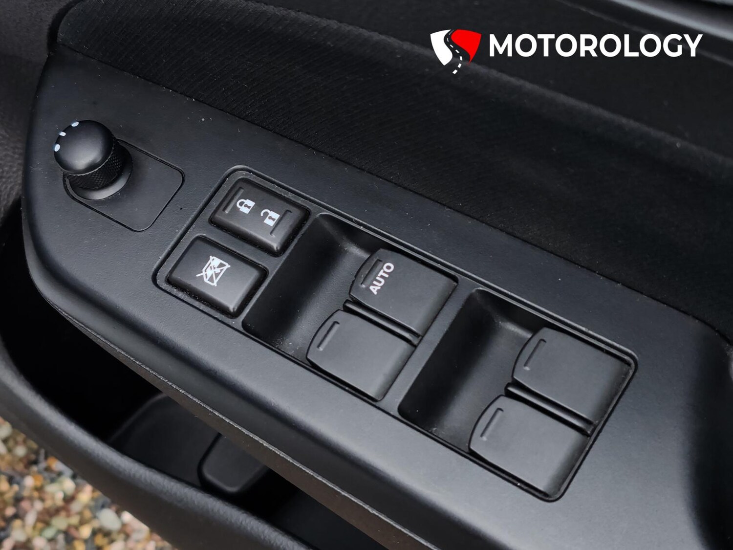 Used Suzuki Swift 2015 for sale - 77399354: Photo 35