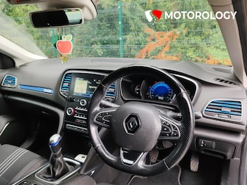 Used Renault Megane 2017 for sale - 79071418: Photo
