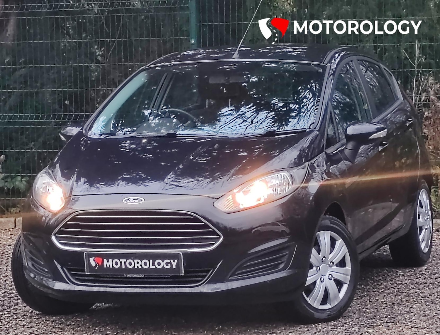 Used Ford Fiesta 2015 for sale - 76847343: Photo 2