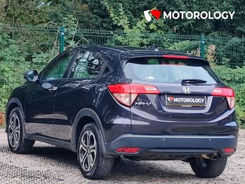 Used Honda HR-V 2017 for sale - 79812193: Photo