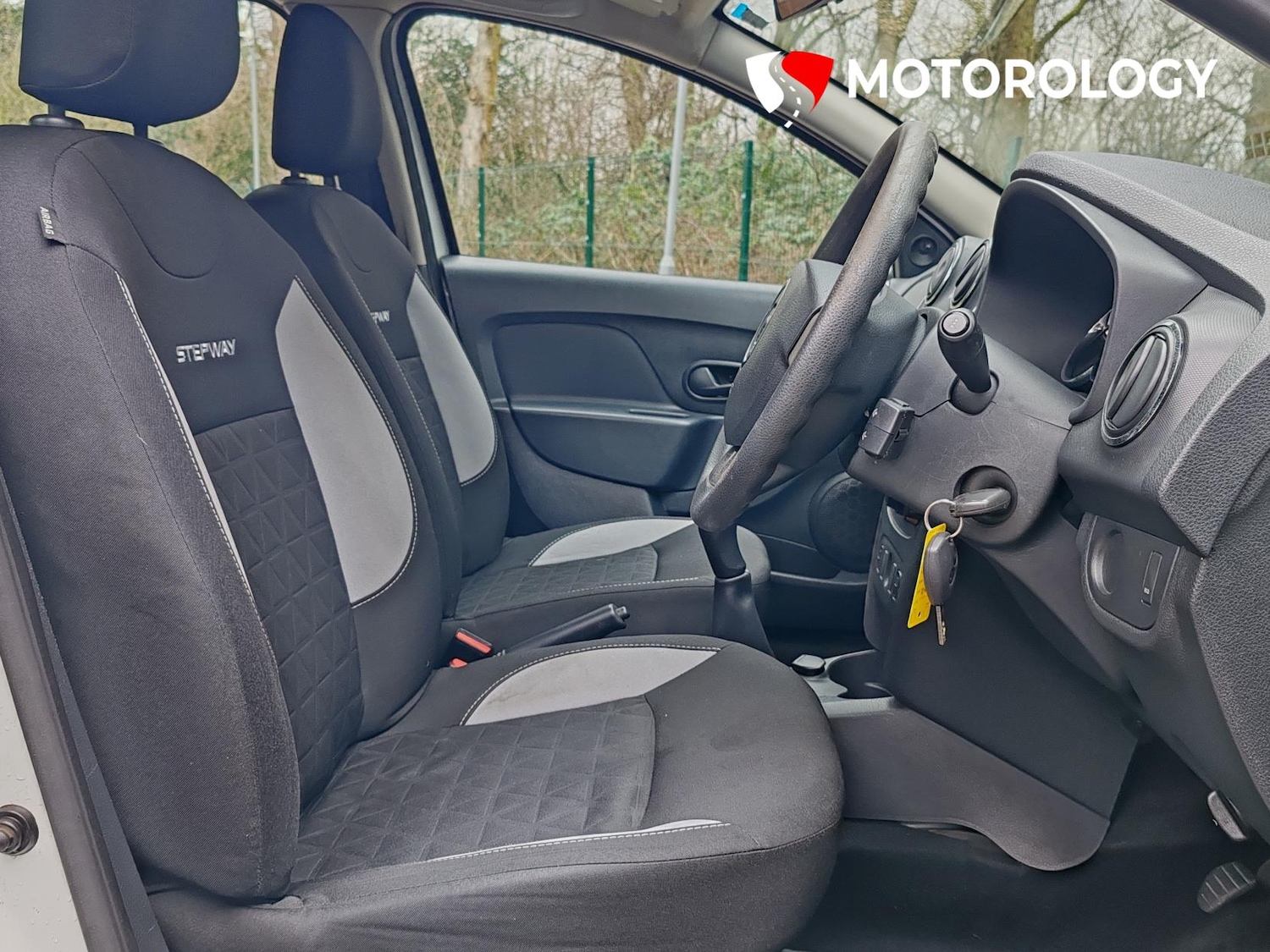 Used Dacia Sandero Stepway 2016 for sale - 77492832: Photo 12