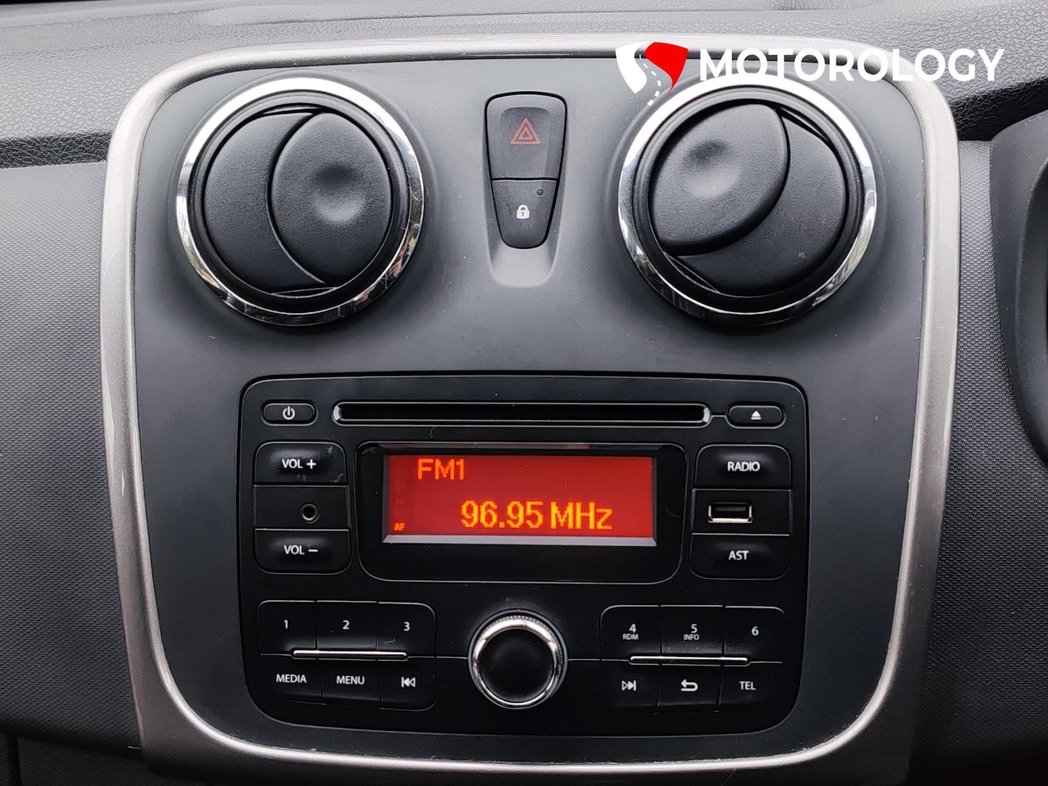 Used Dacia Sandero Stepway 2016 for sale - 77492832: Photo 21