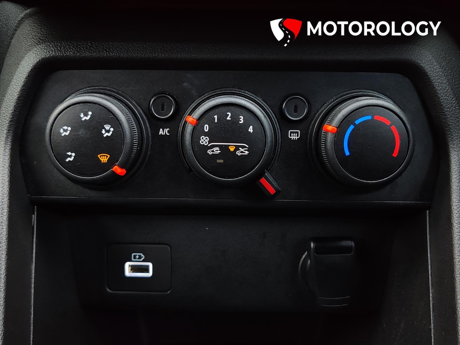 Used Dacia Sandero 2022 for sale - 77435287: Photo 22