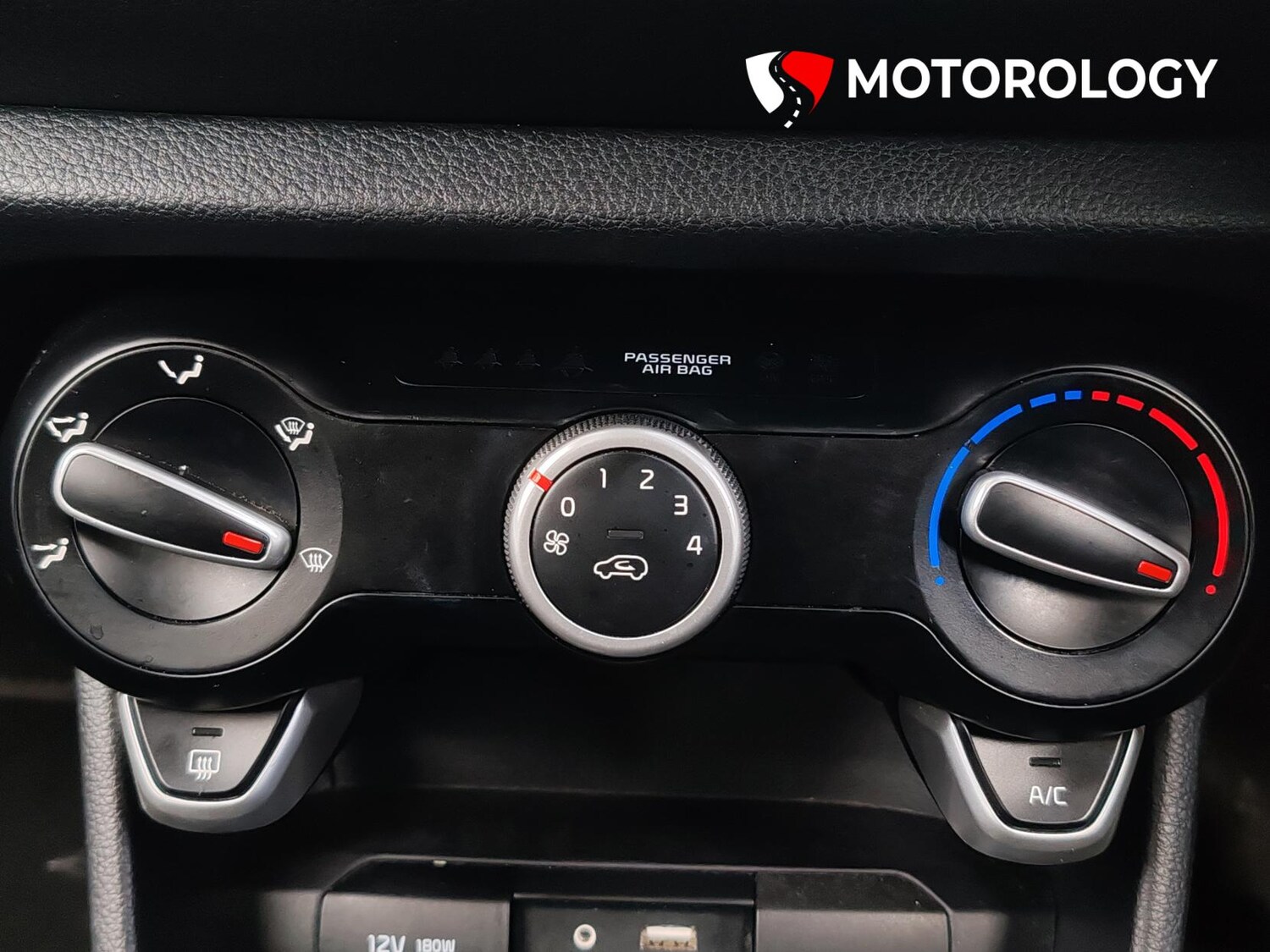 Used Kia Picanto 2018 for sale - 76330084: Photo 32