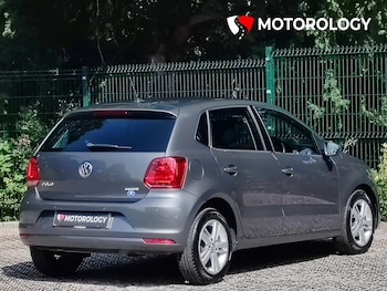 Used Volkswagen Polo 2016 for sale - 75559097: Photo
