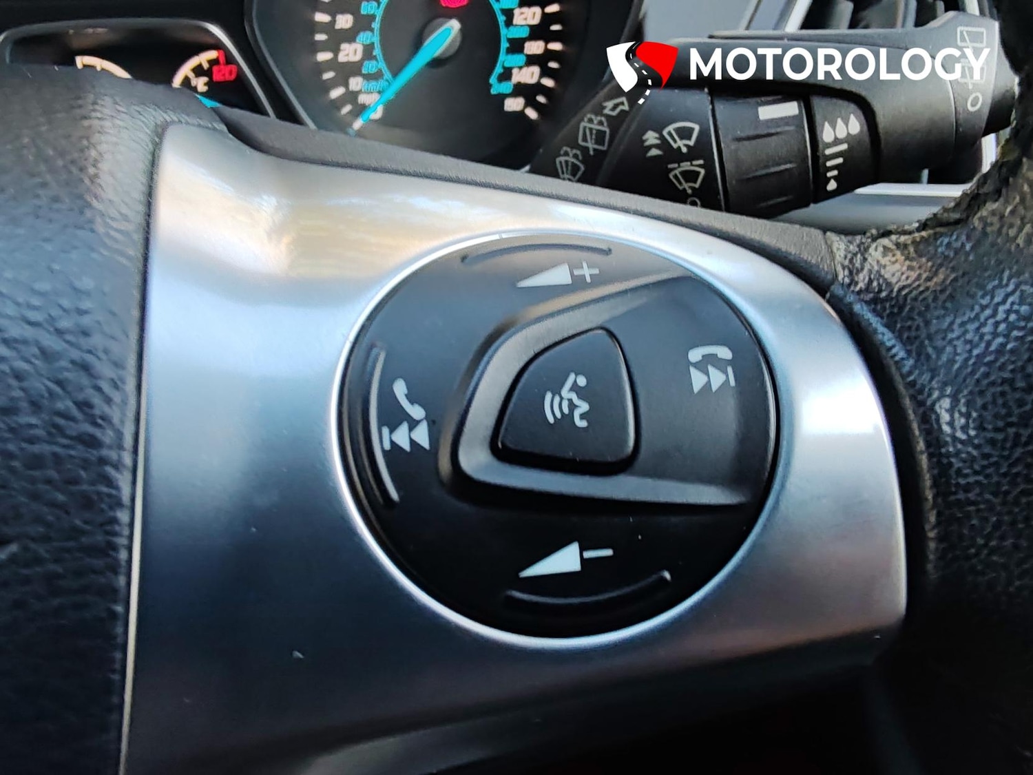 Used Ford Kuga 2015 for sale - 76640731: Photo 23