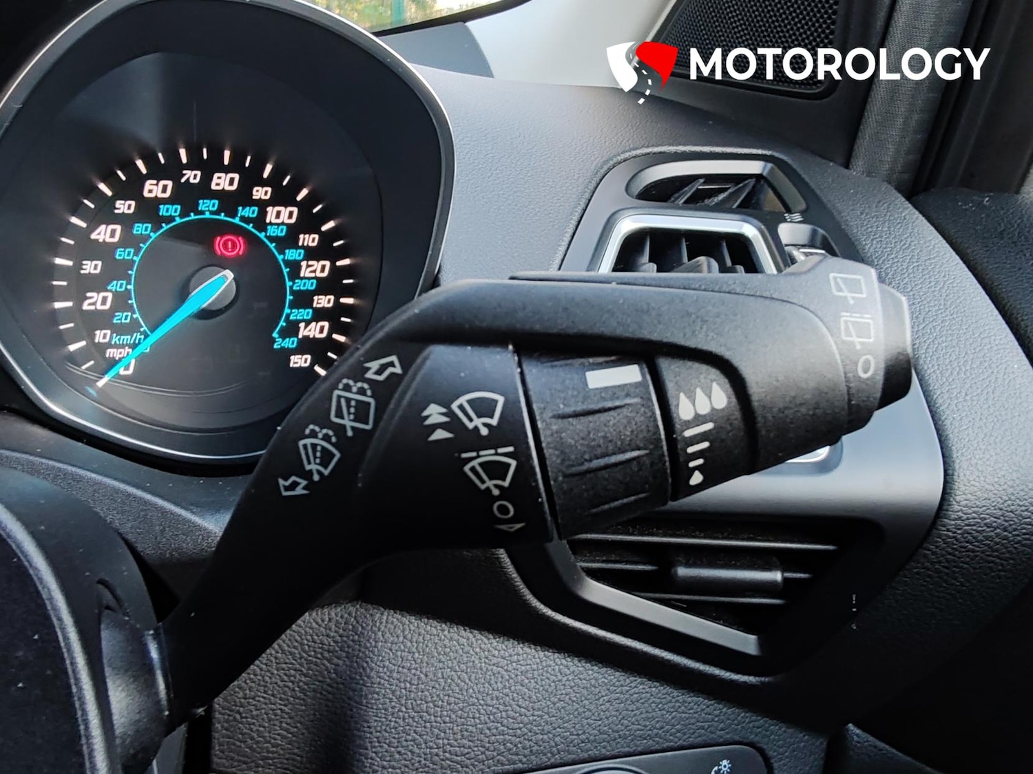 Used Ford Kuga 2015 for sale - 76640731: Photo 25