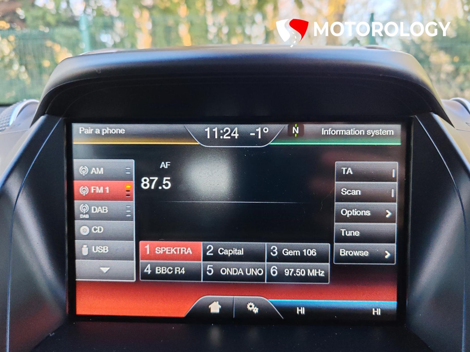 Used Ford Kuga 2015 for sale - 76640731: Photo 29