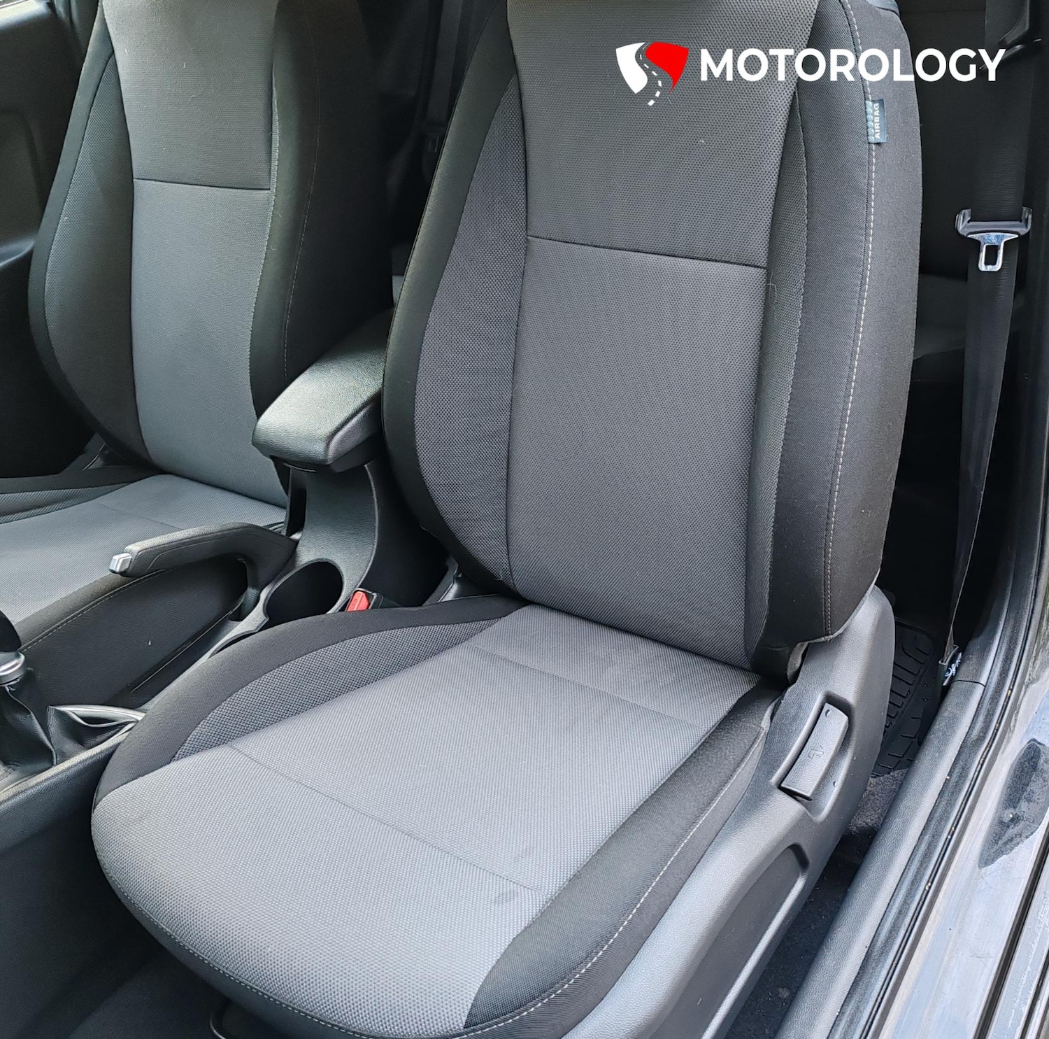 Used Hyundai i20 2015 for sale - 77020008: Photo 17