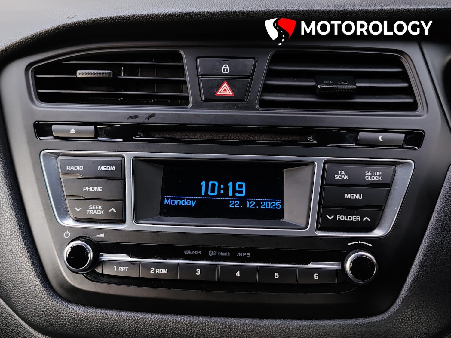 Used Hyundai i20 2015 for sale - 77020008: Photo 24