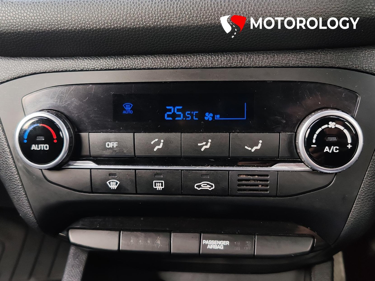 Used Hyundai i20 2015 for sale - 77020008: Photo 27