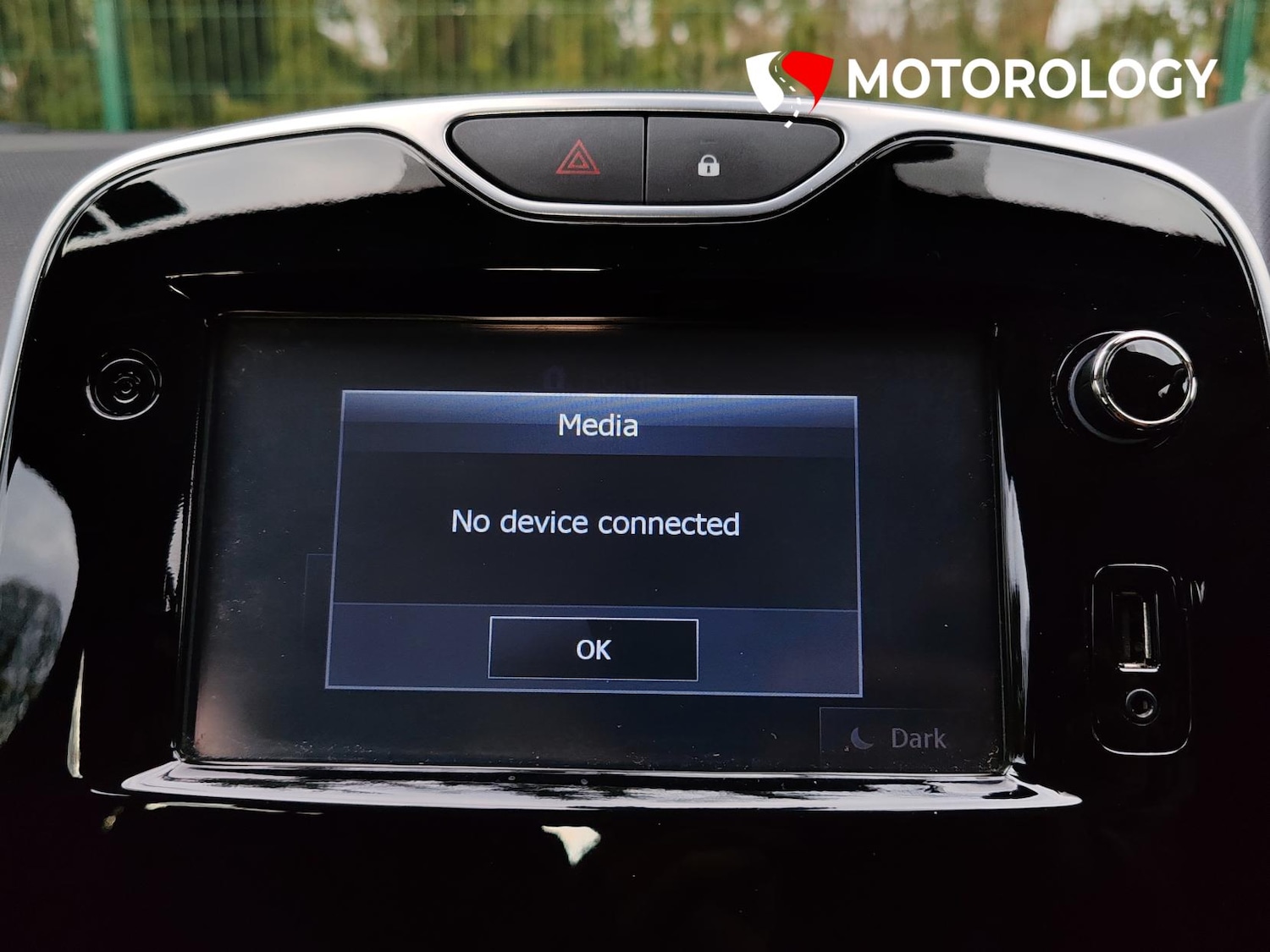 Used Renault Clio 2015 for sale - 77107945: Photo 28